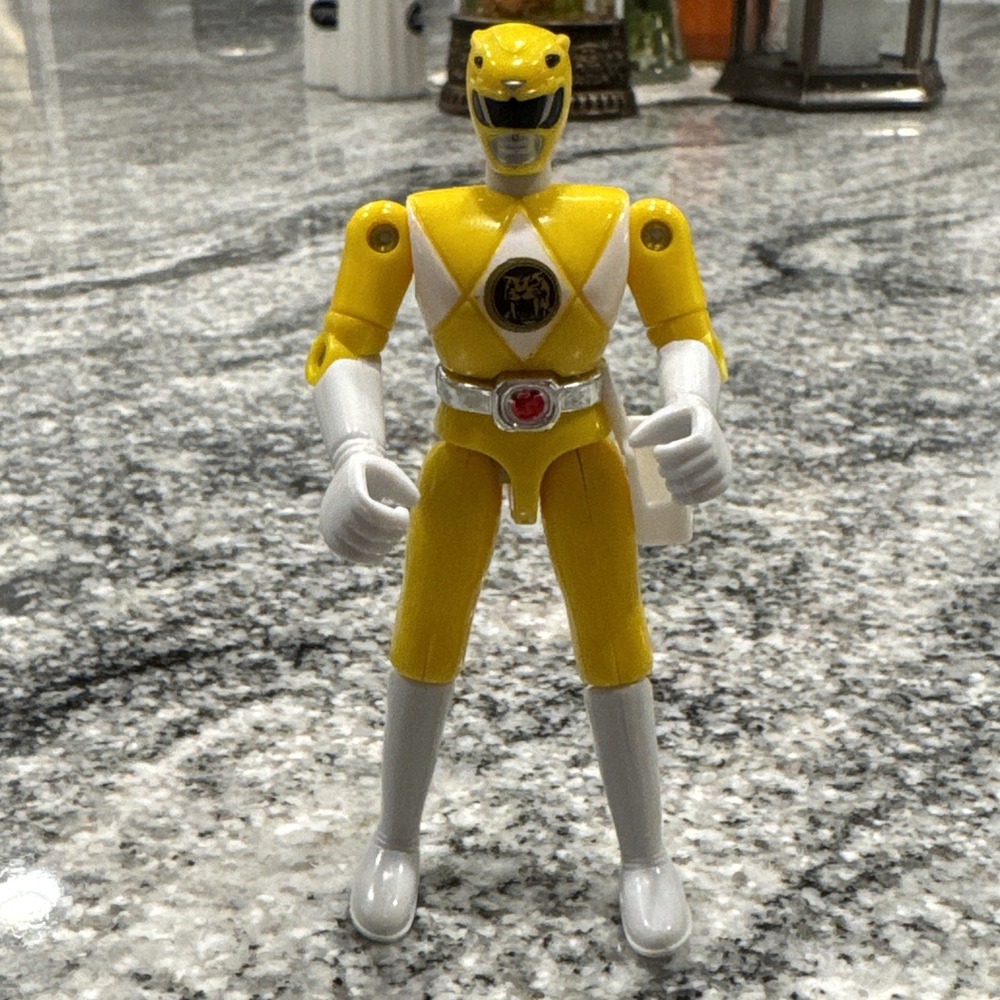 Vintage Power Rangers YELLOW RANGER 4.5" Action Figure 1993 MMPR